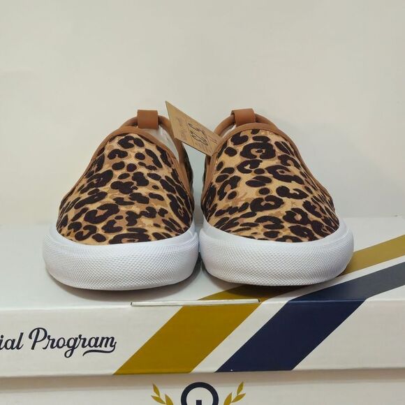 Official Program, Womens Slip On Cheetah Print Sneakers, NIB-Size 7 - Picture 8 of 8